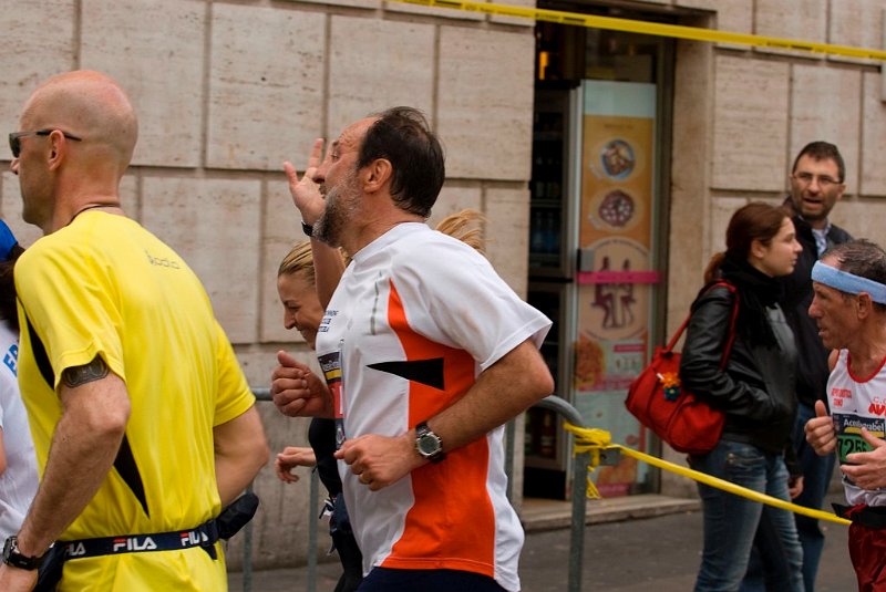 Maratona di Roma 2008 - 206.jpg